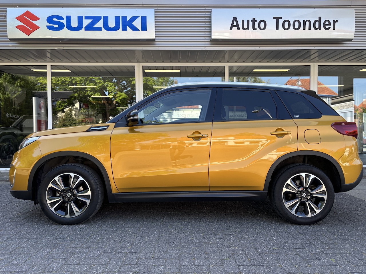 Suzuki Vitara - 1.4 Boosterjet Style Smart Hybrid 1.4 Boosterjet Style Smart Hybrid - AutoWereld.nl