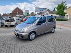 Toyota Yaris Verso - 1.5 VVT-i Sol