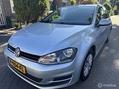 Volkswagen Golf - 1.2 TSI Trendline