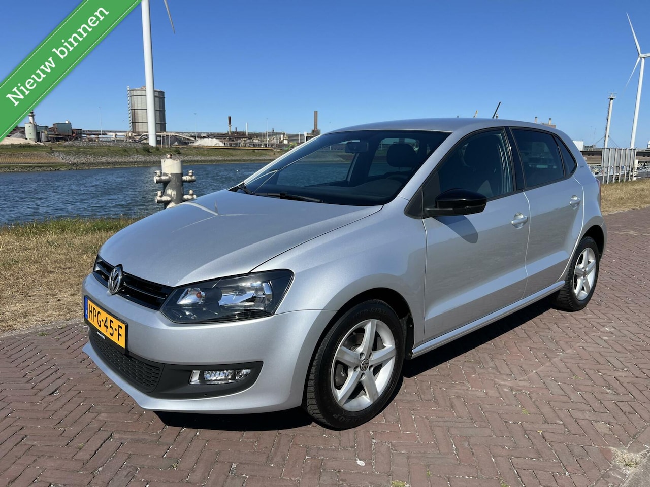 Volkswagen Polo - 1.2 Silver Edition AIRCO|NAVI|CARPLAY|NW APK - AutoWereld.nl