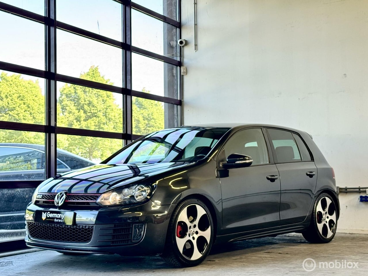 Volkswagen Golf - 6 GTI 5dr “Carbon Steel Grey” Dynaudio / LED - AutoWereld.nl