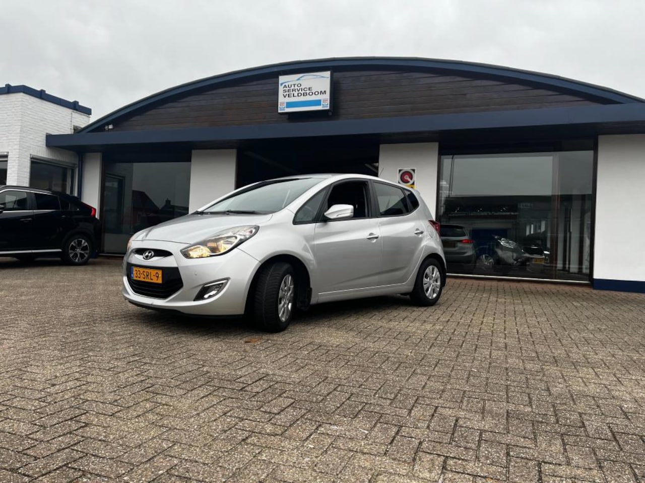 Hyundai ix20 - 1.6i i-Motion + trekhaak + navigatie - AutoWereld.nl
