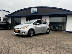 Hyundai ix20 - 1.6i i-Motion + trekhaak + navigatie