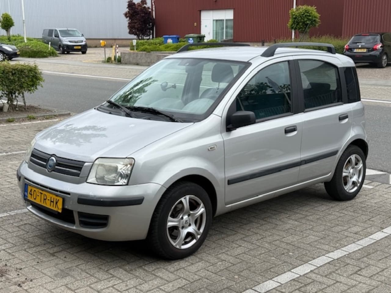 Fiat Panda - 1.2 Benzine 60PK 5 Deurs Airco - AutoWereld.nl