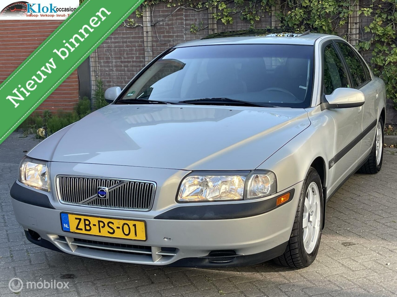 Volvo S80 - 2.4 Comfort NAP Trekhaak Schuifdak parkeersensor - AutoWereld.nl