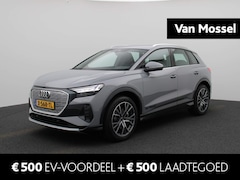 Audi Q4 e-tron - 40 Advanced edition 77 kWh | Parkeerhulp achter | Voorbereiding voor trekhaak | 19 inch ve