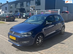 Volkswagen Polo - 1.2 Easyline / Airco / Carplay / 5Drs