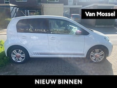 Volkswagen Up! - 1.0 BMT high up | Beats Geluidsysteem | Stoelverwarming | Airco | Bluetooth