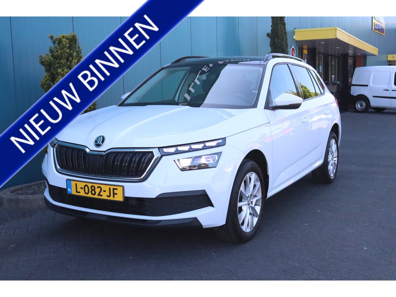 Skoda Kamiq - 1.0 TSI Business Edition PANO|DIGI.DASHB|CARPLAY|LED|STOELVERW|KEYLESS|CLIMA|PDC|LMV - AutoWereld.nl