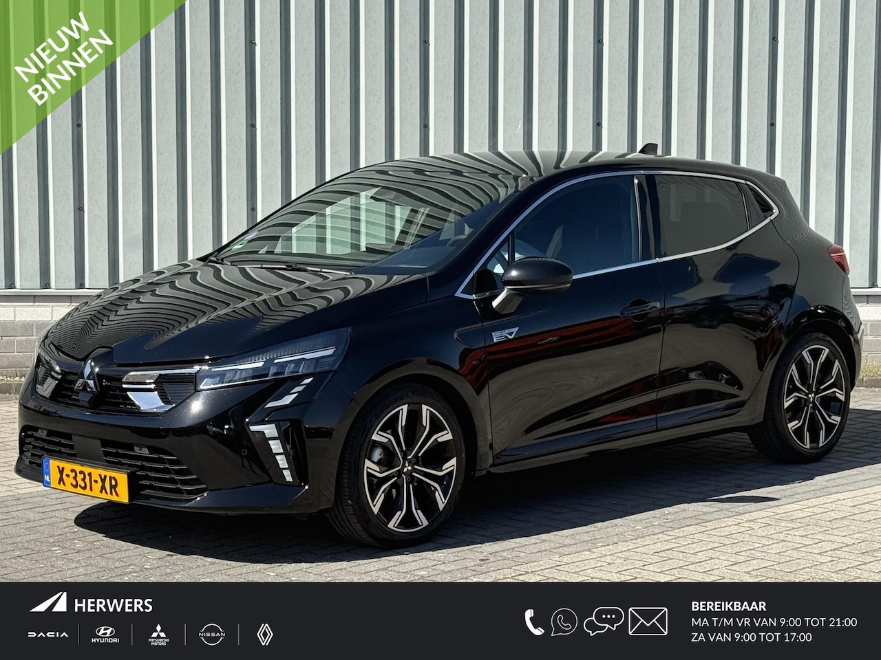 Mitsubishi Colt - 1.6 HEV First Edition / Achteruitrijcamera / 17" Lichtmetaal / Navigatie / Dodehoekdetecti - AutoWereld.nl