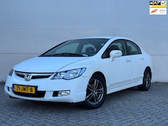 Honda Civic - 1.3 Hybrid | Automaat | Navigatie | Bluethooth | Stoelverwarming |