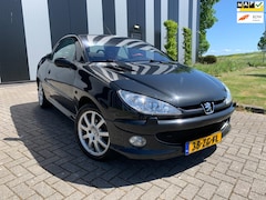Peugeot 206 CC - 2.0-16V Roland Garros Airco-ElekPakket-Cruise-2 Sleutels