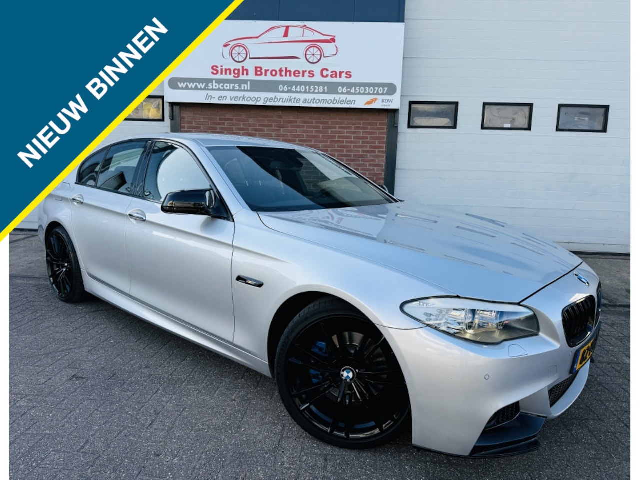 BMW 5-serie - 523i EXE AUT M-PERFORMANCE NAP XENON INRUIL MOG!! - AutoWereld.nl