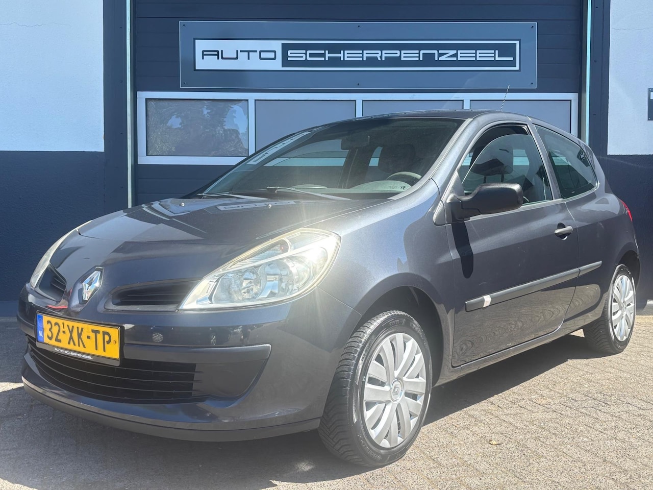 Renault Clio - 1.2-16V Business Line | AIRCO | NW APK | ALL SEASON | NL AUTO | - AutoWereld.nl