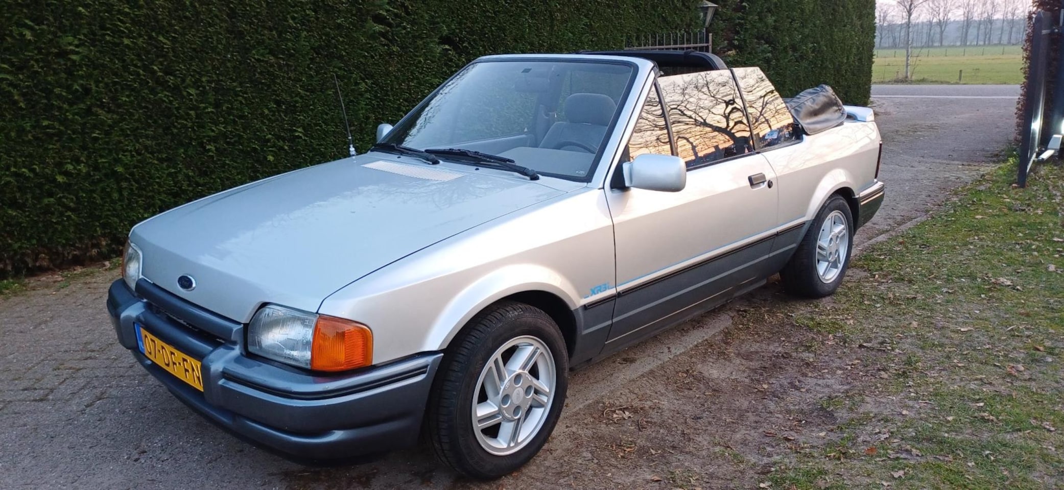 Ford Escort Cabrio - 1.6 XR3 kat. 1.6 XR3 kat. - AutoWereld.nl