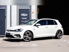 Volkswagen Golf - 1.5 TSI R-Line Pano | Virtual | Alcantara | ORIG NL | BTW