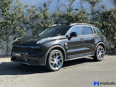 Lynk & Co 01 - | Nieuwe auto | Panoramadak | Plug-In Hybride |