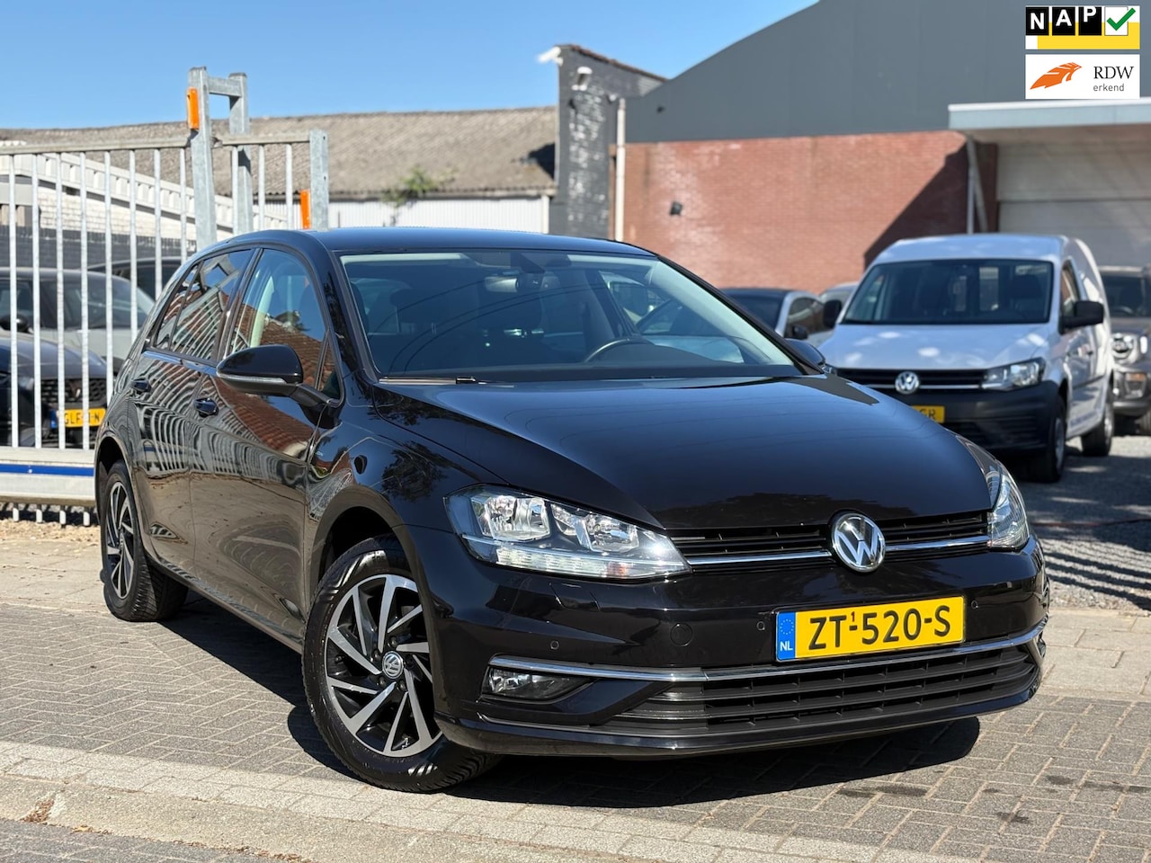 Volkswagen Golf - 1.0 TSI Join | Apple CarPlay | Navigatie | 16” LMV | Adaptieve cruise control | - AutoWereld.nl