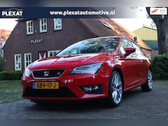 Seat Leon SC - 1.8 TSI FR Business DSG. | FR-Pakket | Full Led | Navigatie | Stoelverwarming | Historie |