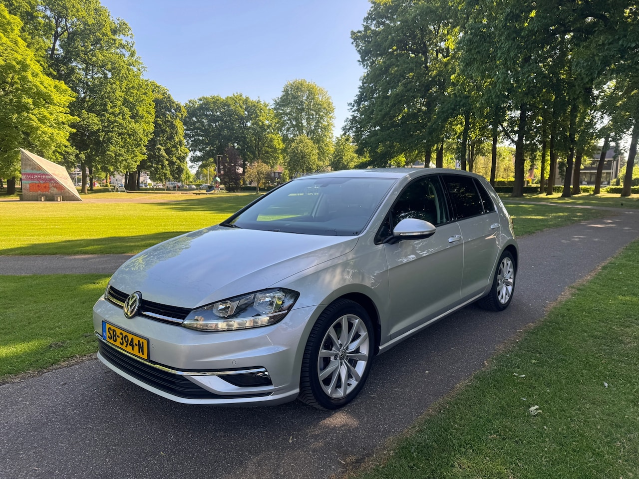 Volkswagen Golf - 1.6 TDI Comfortline Business 1.6 TDI Comfortline Business - AutoWereld.nl