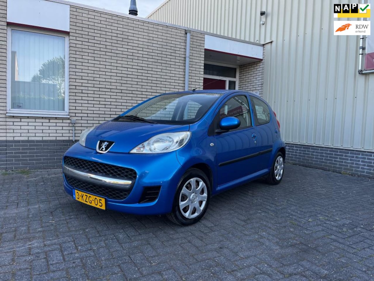 Peugeot 107 - 1.0-12V XR NIEUW APK - AutoWereld.nl