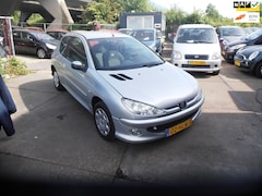 Peugeot 206 - 1.4 Génération st bekr elek pak nap apk