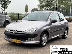 Peugeot 206 - 1.4 Gentry