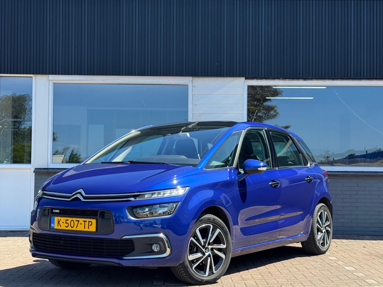Citroën C4 Picasso - 1.2 PureTech Shine / Automaat / Massage ! - AutoWereld.nl