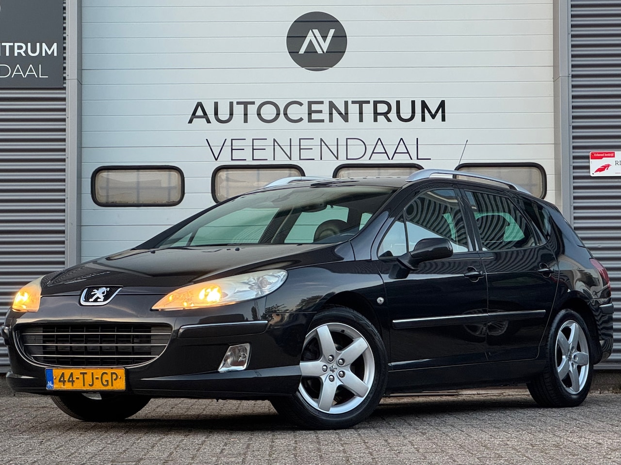Peugeot 407 SW - 2.0-16V XS APK 03-2026 PANO/JBL/LEDER - AutoWereld.nl