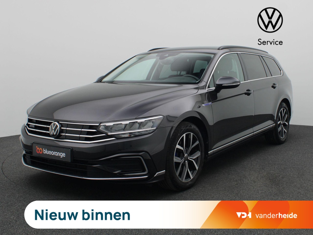 Volkswagen Passat - 1.4 TSI PHEV GTE Business 218PK DSG full led, trekhaak, head-up display, adaptive cruise m - AutoWereld.nl