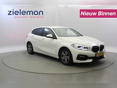 BMW 1-serie - 118i Executive Edition Automaat - Carplay, Digitaal Cockpit