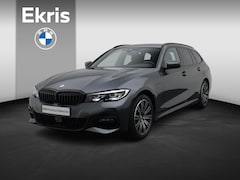 BMW 3-serie Touring - 330e xDrive M Sportpakket | Stuurwielrand Verwarmd | Comfort Access | Trekhaak | Active Cr