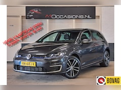 Volkswagen Golf - 1.4 TSI GTE + NAVI
