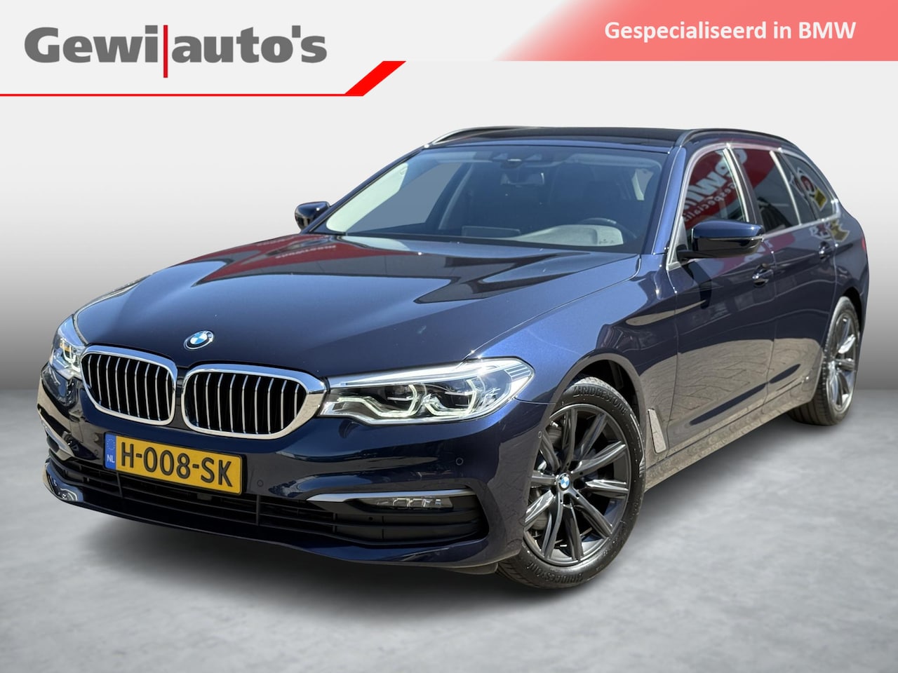 BMW 5-serie Touring - 520i High Executive Edition NL Auto - AutoWereld.nl