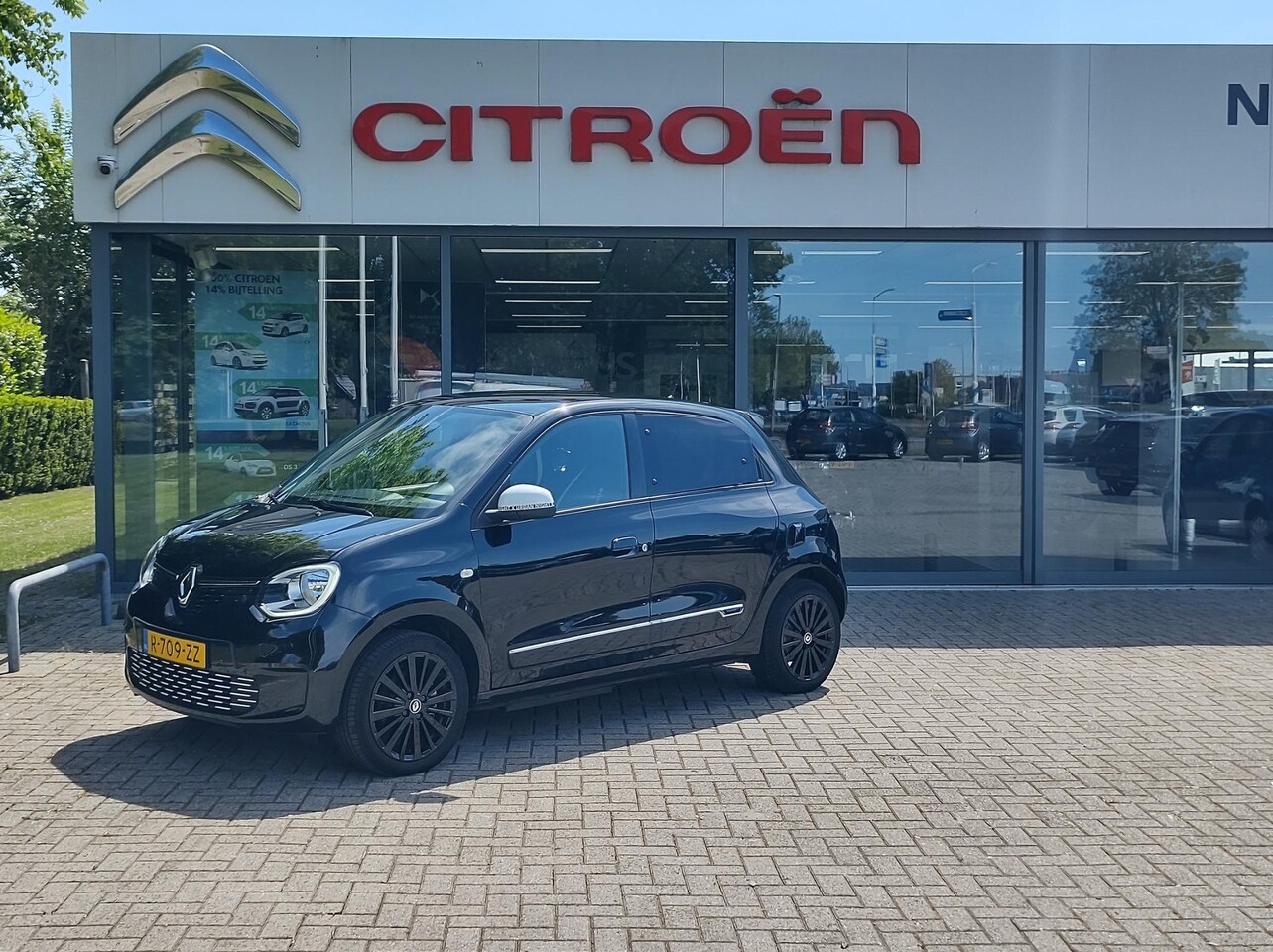 Renault Twingo Z.E. - R80 E-Tech Série Limitée Urban Night 22 kWh - AutoWereld.nl