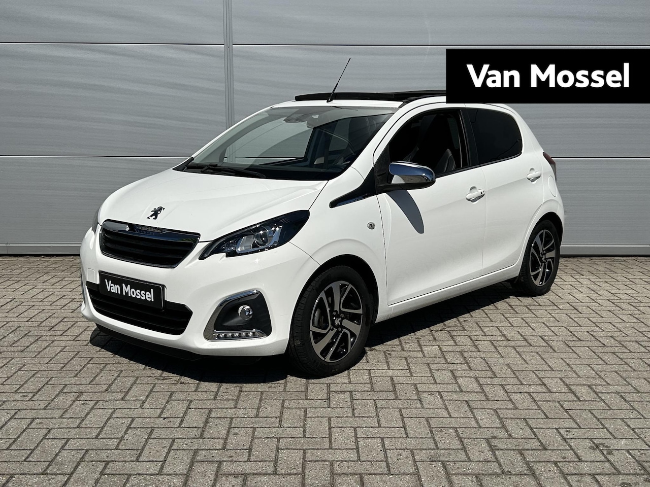 Peugeot 108 - 1.0 e-VTi Allure TOP! Automaat! | Start/Stop systeem | Camera | Apple Carplay/Android Auto - AutoWereld.nl