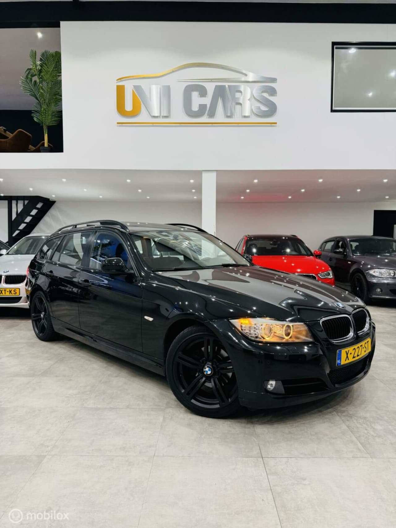 BMW 3-serie Touring - 318I Automaat|Navi|Opendak|Cruise|LM18 - AutoWereld.nl