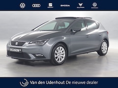 Seat Leon - 1.0 EcoTSI 115pk Style Connect / Navigatie / Panoramadak / LED / Camera