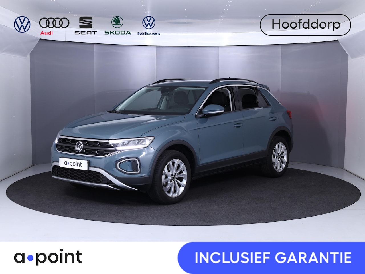 Volkswagen T-Roc - 1.5 TSI Life Edition 150 pk Automaat (DSG) | Verlengde garantie | Navigatie via App | Park - AutoWereld.nl