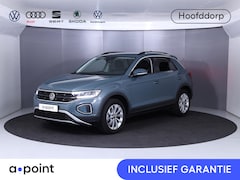 Volkswagen T-Roc - 1.5 TSI Life Edition 150 pk Automaat (DSG) | Verlengde garantie | Navigatie via App | Park