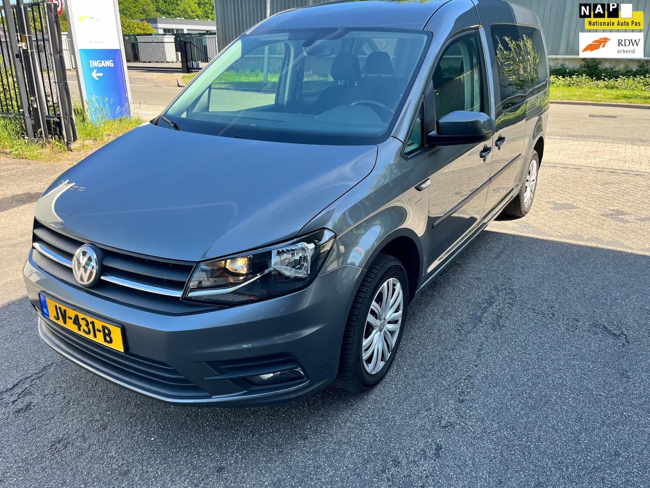Volkswagen Caddy Maxi - 2.0 TDI Trendline 5p 2.0 TDI Trendline 5p, Automaat, Apk, Nap, Inruil mogelijk. - AutoWereld.nl