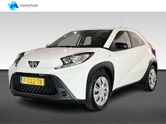 Toyota Aygo X - 1.0 VVT-i MT 72pk Play