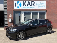 Volvo V40 - 2.0 D2 Kinetic - 17" LMV - Lederen Bekleding