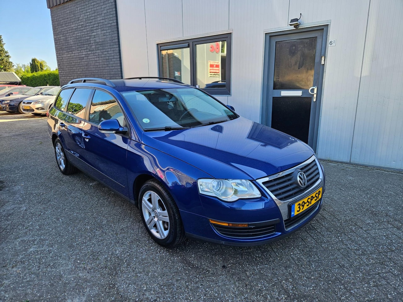 Volkswagen Passat Variant - 1.6 FSI / Clima/ Cruise / Navi - AutoWereld.nl