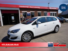 Opel Astra - 1.4 Turbo 140pk Trekhaak