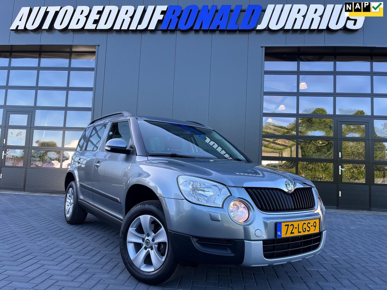 Skoda Yeti - 1.2 TSI Ambition NL.Auto/Automaat/Nieuwe Distributie/Cruise/Climatronic/2De Eigenaar - AutoWereld.nl