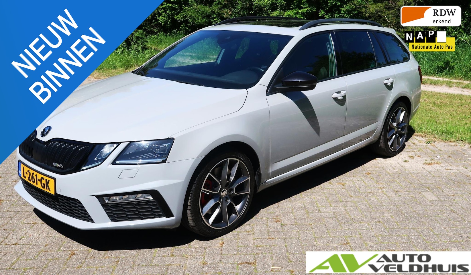 Skoda Octavia Combi - 2.0 TSI RS 245 Business VRS PANO-DAK/TREKHAAK/CAMERA/STOELVER/ - AutoWereld.nl