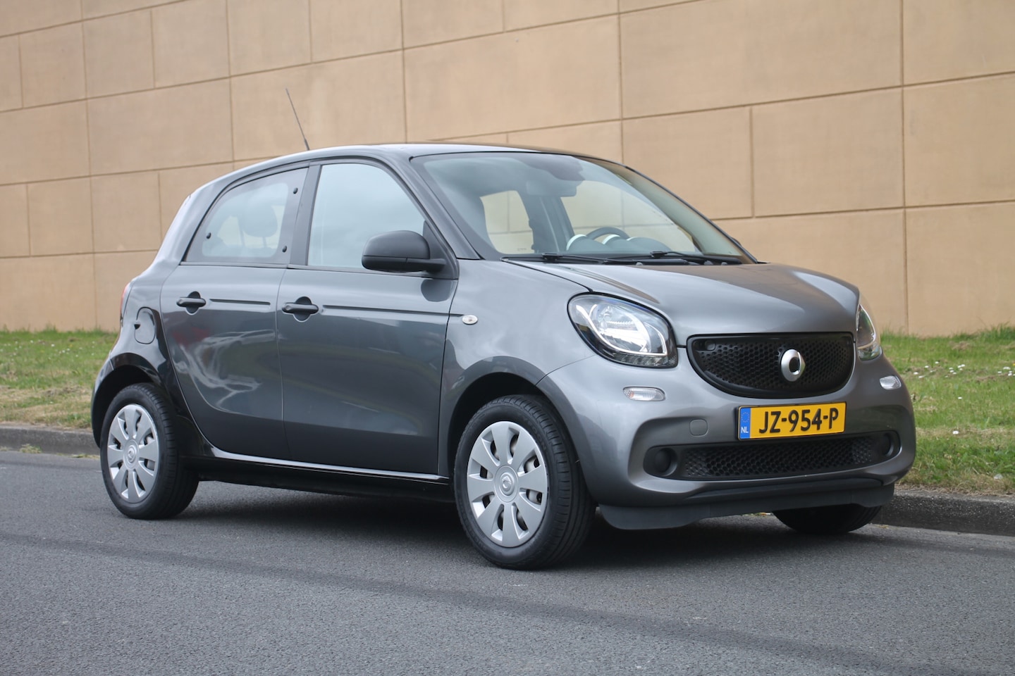 Smart Forfour - 1.0 Pure 1.0 Pure - AutoWereld.nl