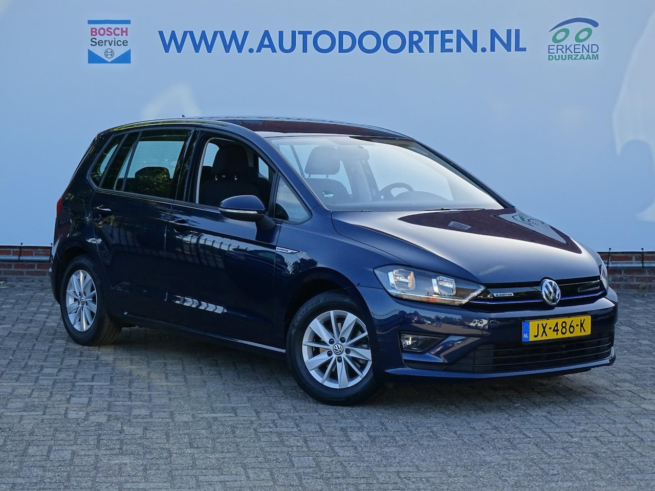 Volkswagen Golf Sportsvan - 1.0 TSI Trendline|TREKHAAK|CARPLAY|NAV| - AutoWereld.nl