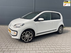 Volkswagen Up! - 1.0 high up panoramadak / navi / lmv / cruise